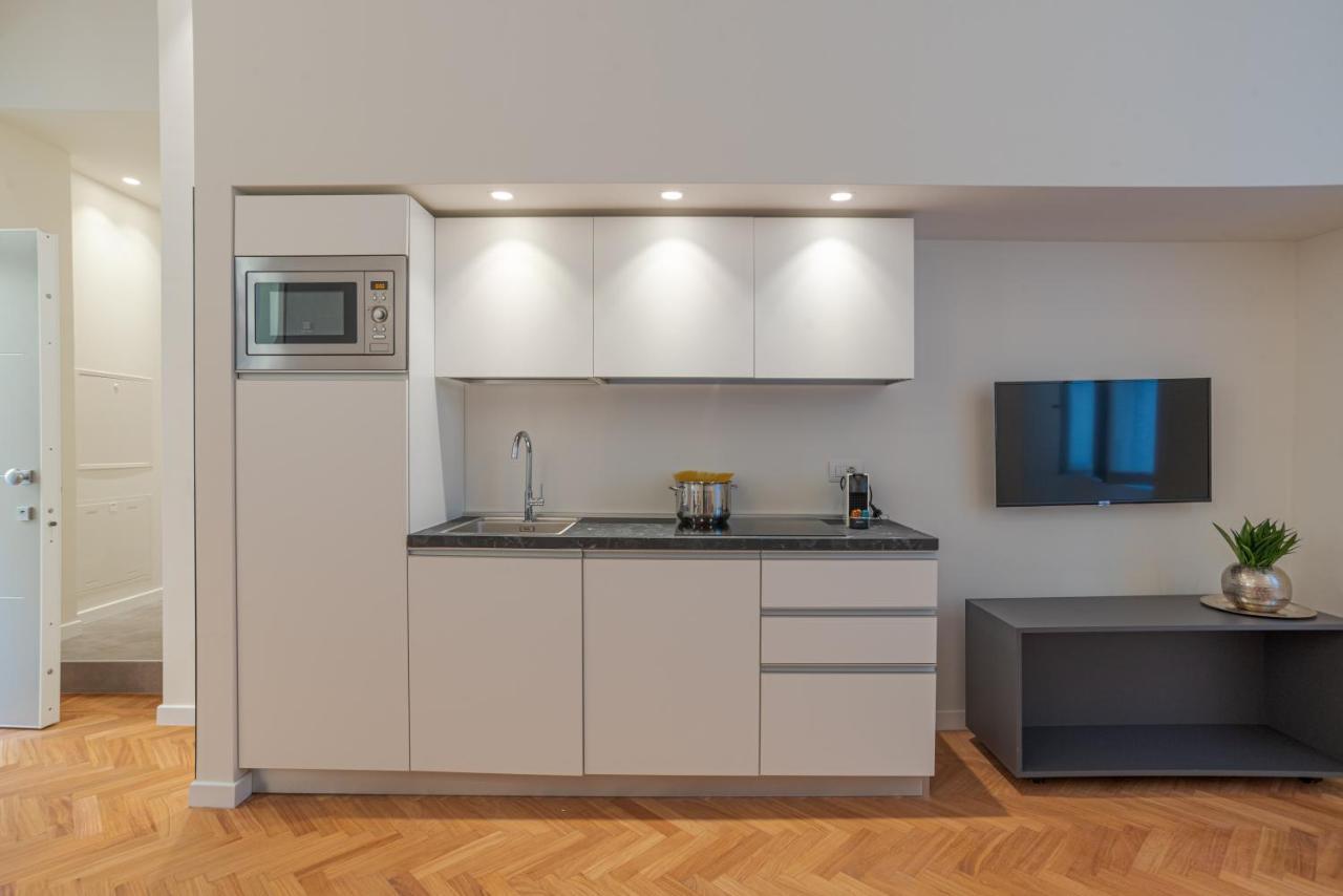 Suite Del Vescovo - By Myhomeincomo Exteriör bild